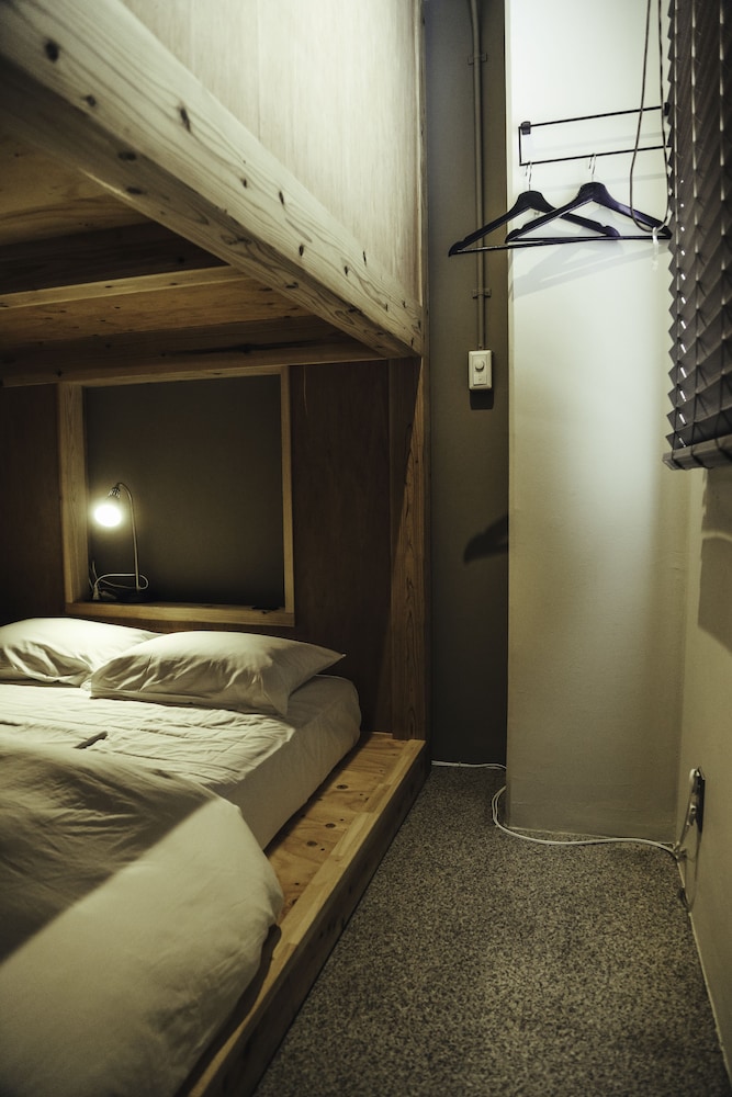 THE GATE HOSTEL 福岡