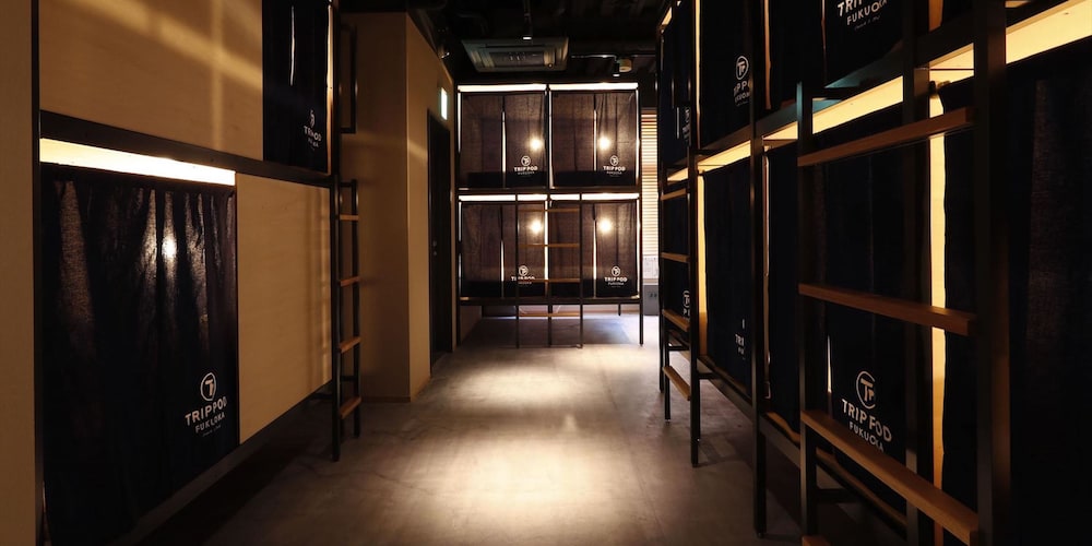 TRIP POD FUKUOKA -SNACK & BED- 福岡