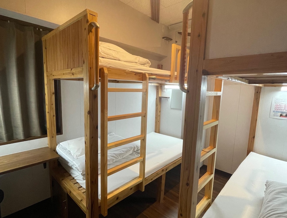 JAM HOSTEL HAKATA STATION FRONT 福岡