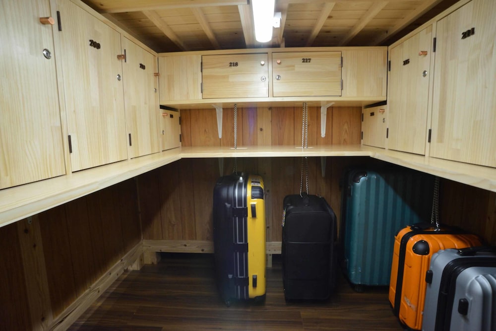 JAM HOSTEL HAKATA STATION FRONT 福岡