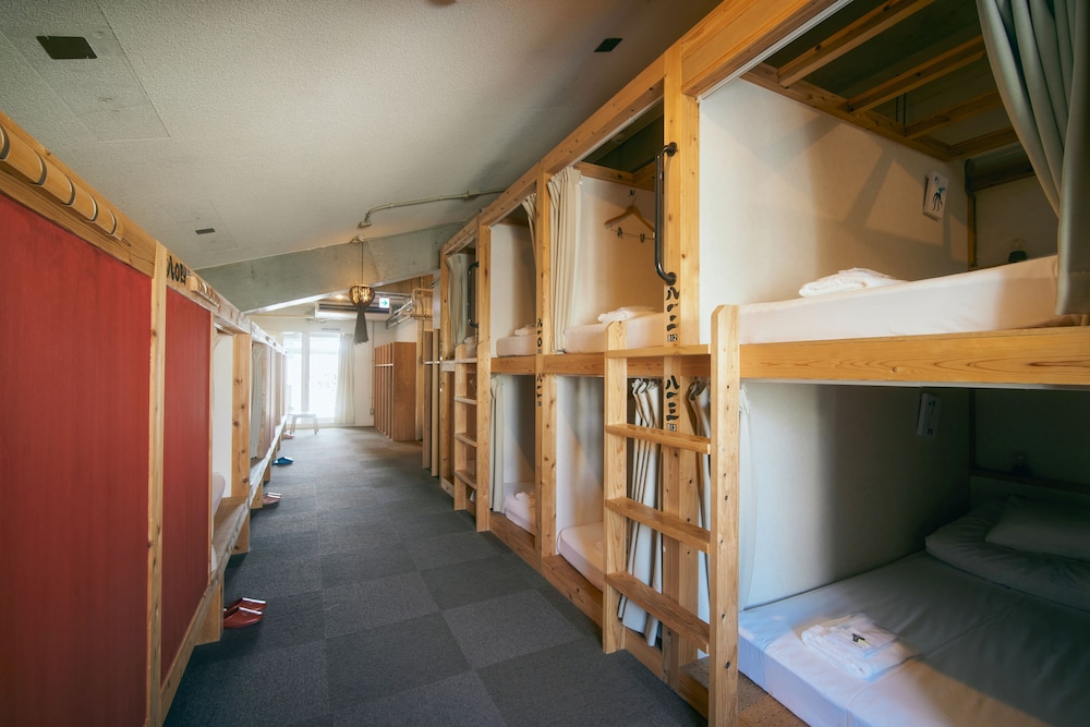COMMON DE - HOSTEL & BAR - 福岡