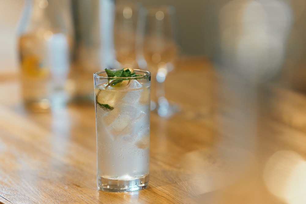 COMMON DE - HOSTEL & BAR - 福岡