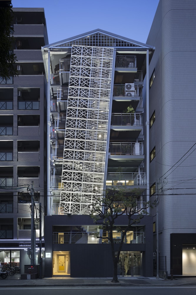 COMMON DE - HOSTEL & BAR - 福岡