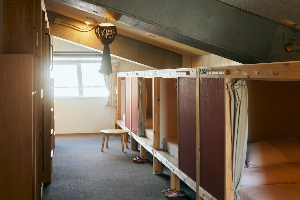 COMMON DE - HOSTEL & BAR - 福岡
