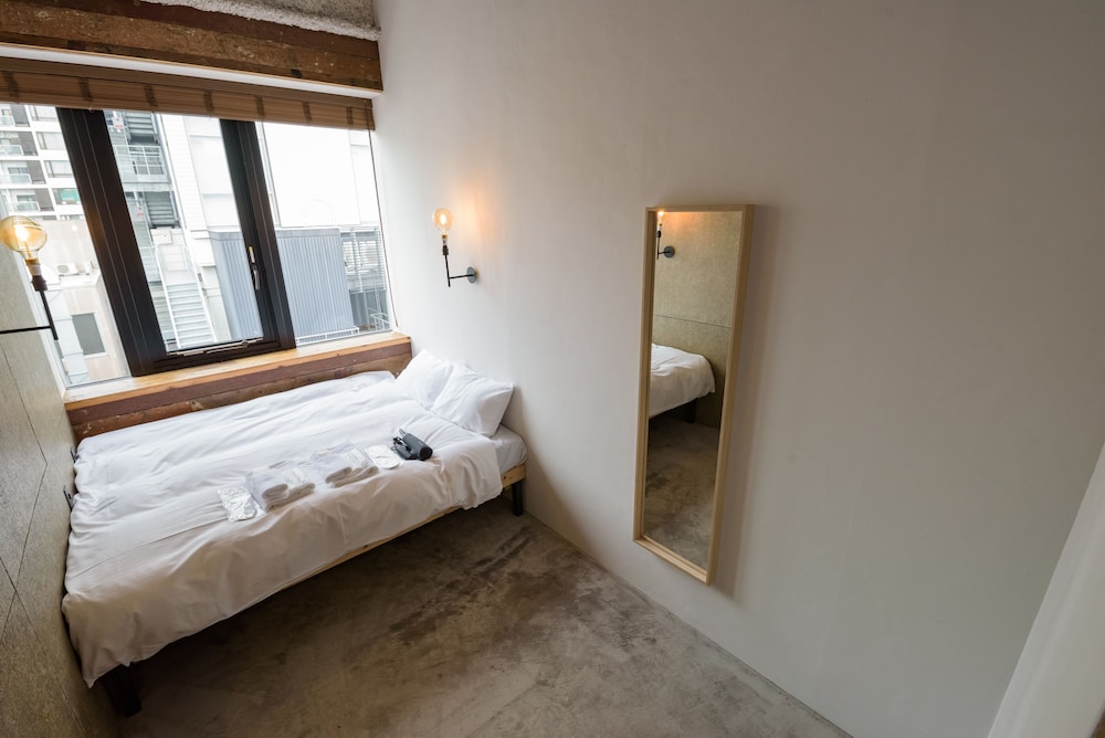MIZUKA IMAIZUMI 1 ‐UNMANNED HOTEL‐ 福岡