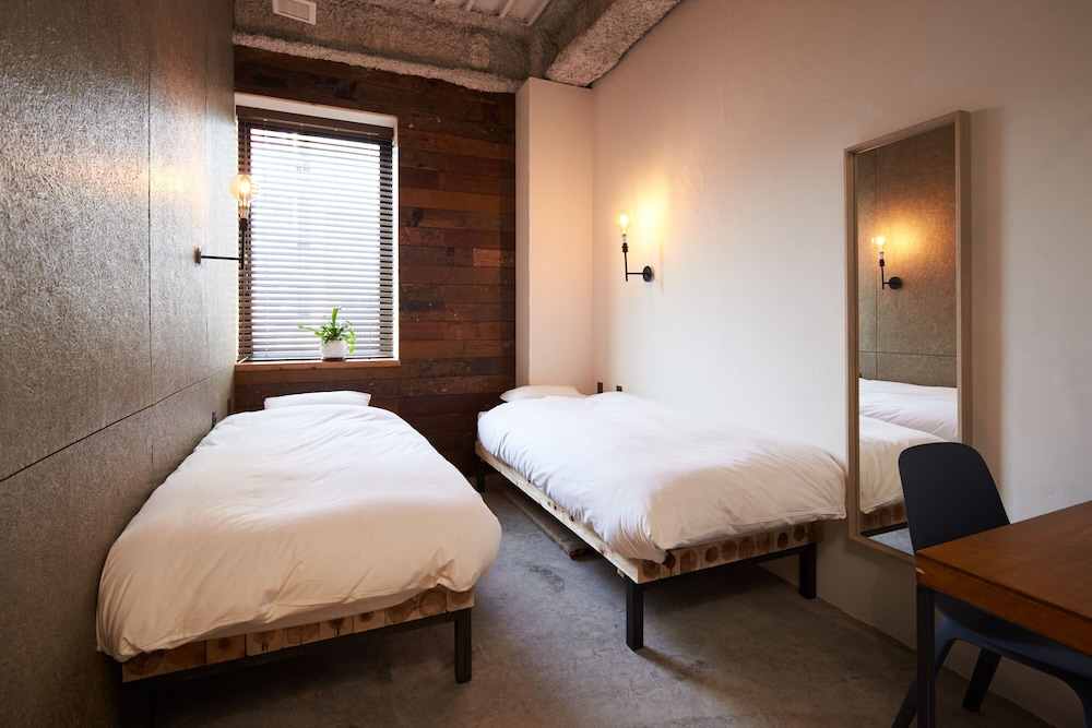 MIZUKA IMAIZUMI 1 ‐UNMANNED HOTEL‐ 福岡