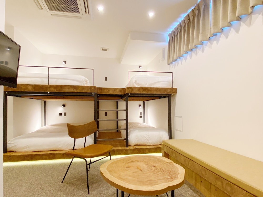 MIZUKA IMAIZUMI 1 ‐UNMANNED HOTEL‐ 福岡