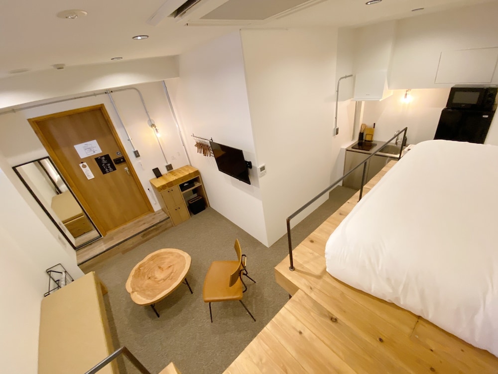 MIZUKA IMAIZUMI 1 ‐UNMANNED HOTEL‐ 福岡