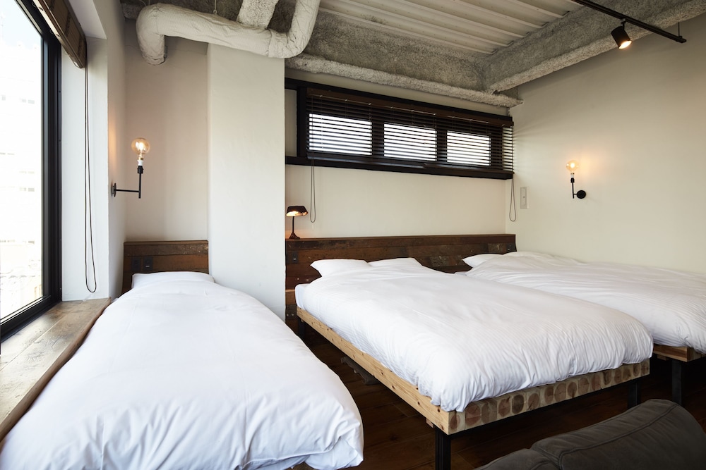 MIZUKA IMAIZUMI 1 ‐UNMANNED HOTEL‐ 福岡