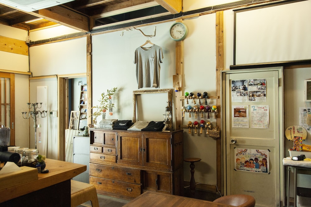 FUKUOKA GUESTHOUSE HIVE 福岡