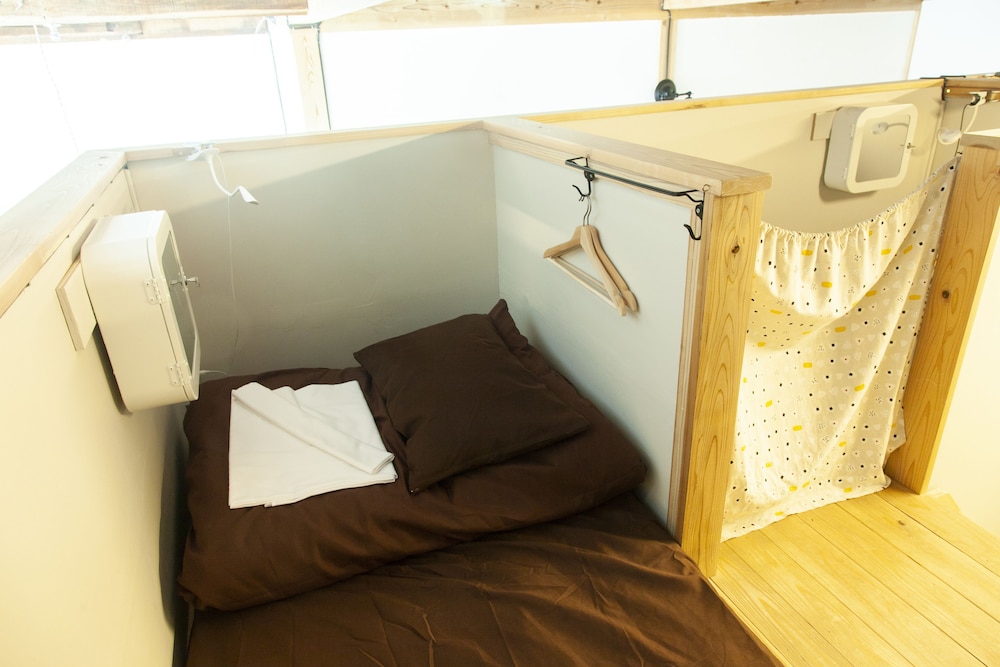 FUKUOKA GUESTHOUSE HIVE 福岡
