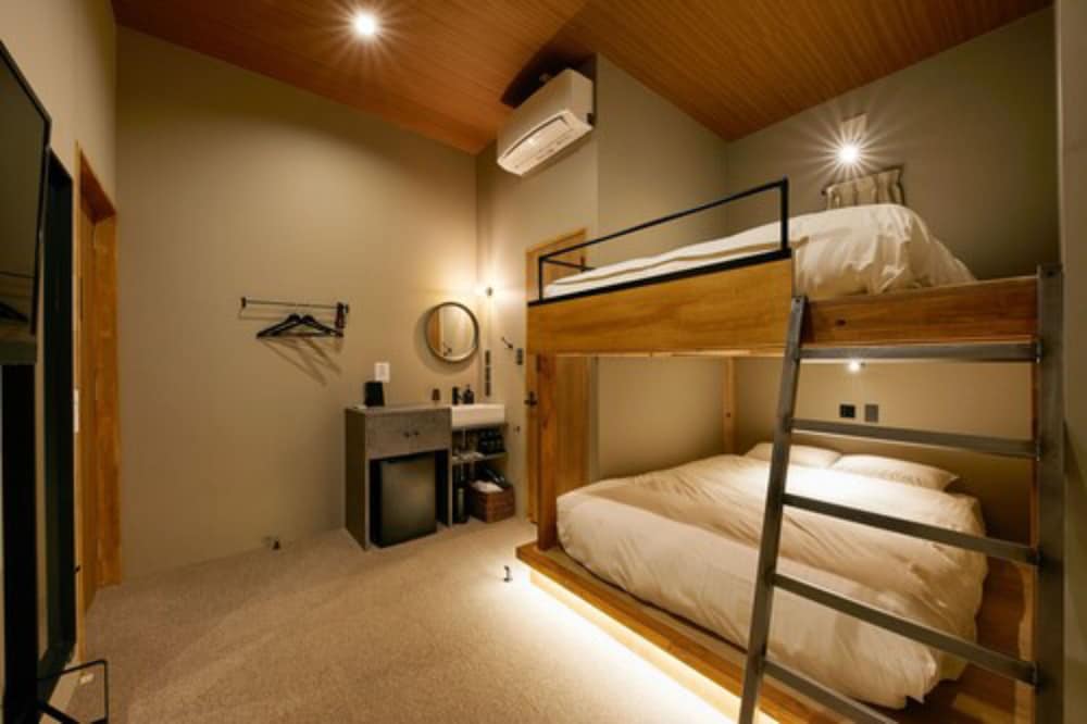MIZUKA IMAIZUMI 2 - UNMANNED HOTEL- 福岡