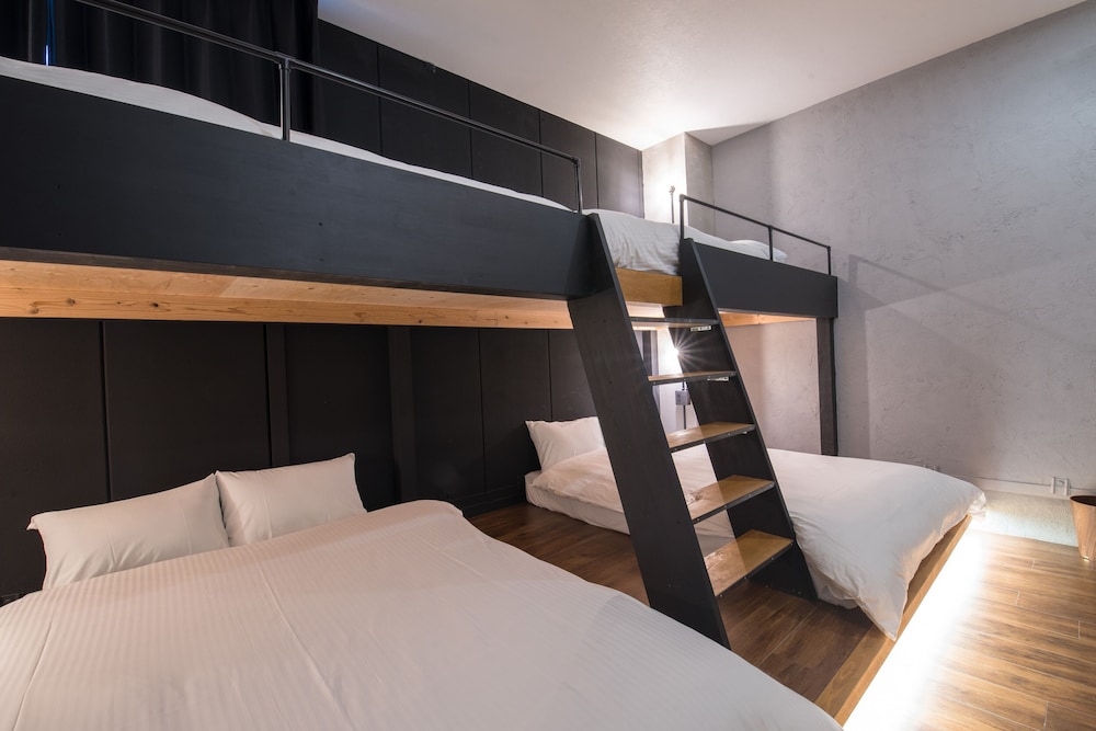 MIZUKA IMAIZUMI 2 - UNMANNED HOTEL- 福岡