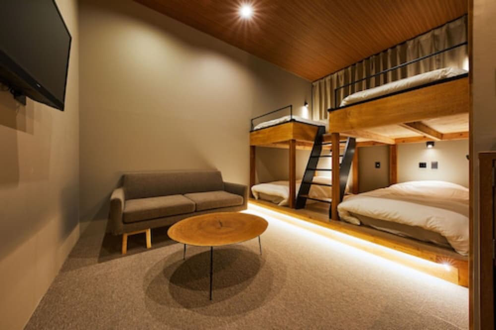 MIZUKA IMAIZUMI 2 - UNMANNED HOTEL- 福岡
