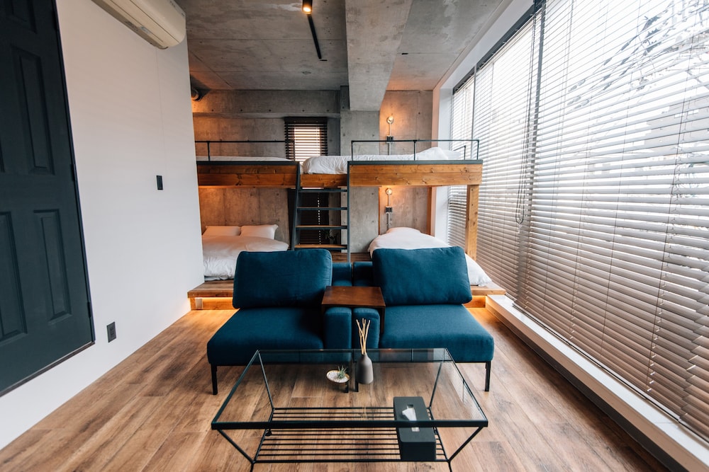 THE BEDROOM DAIMYO 福岡