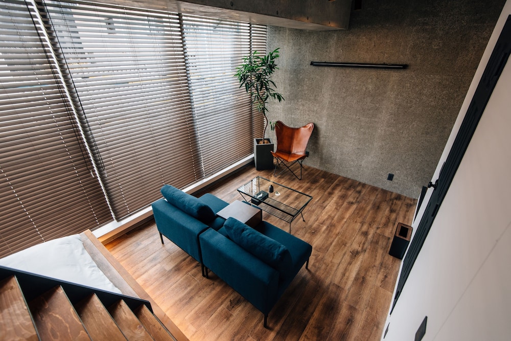 THE BEDROOM DAIMYO 福岡
