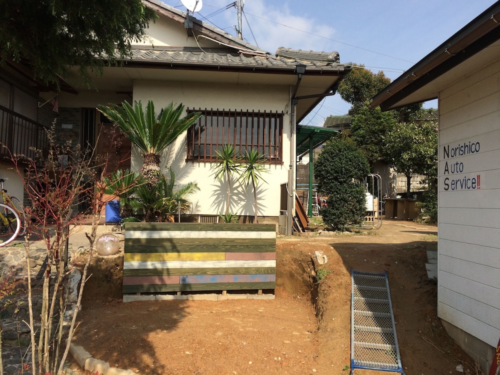 ノリシコオートゲストハウス 福岡
