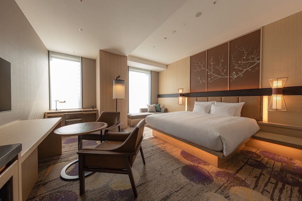 THE BLOSSOM HAKATA PREMIER 福岡