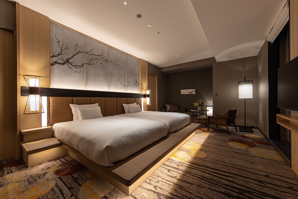 THE BLOSSOM HAKATA PREMIER 福岡