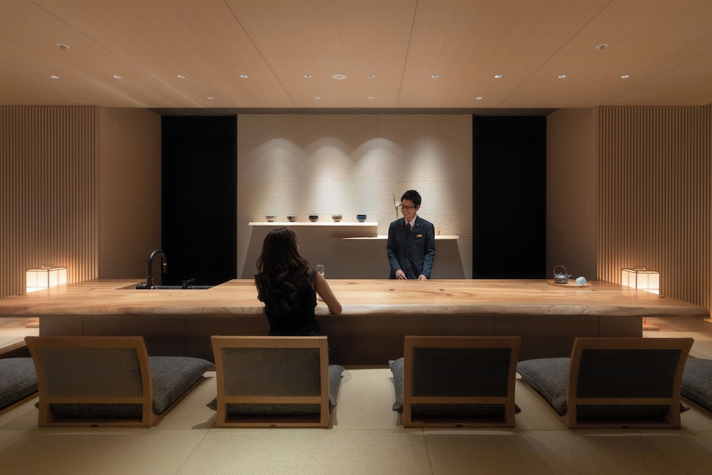 THE BLOSSOM HAKATA PREMIER 福岡
