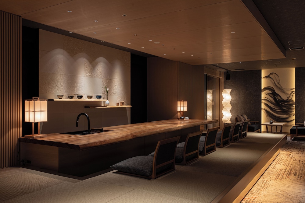 THE BLOSSOM HAKATA PREMIER 福岡