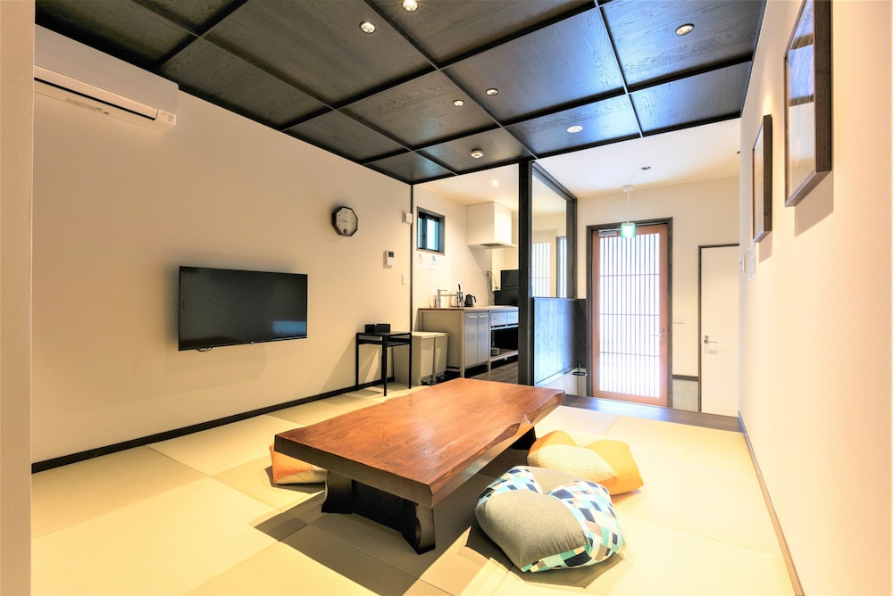 ムスビホテル町家 奈良屋町 1 福岡