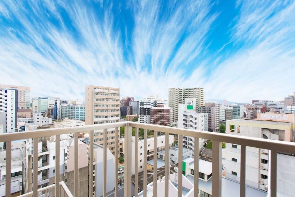 AXIS HAKATA 福岡