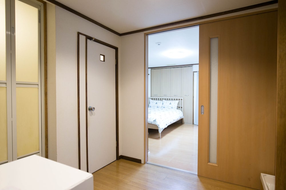 TENJIN APARTMENT 201 福岡
