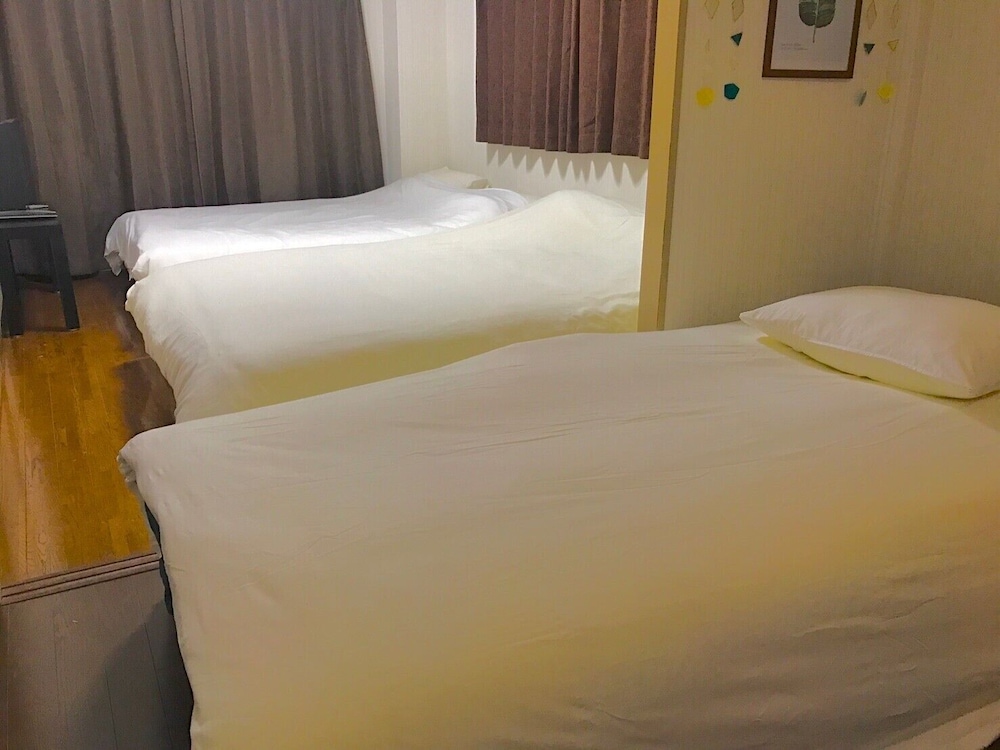 LOCAL TENJIN APARTMENT 福岡