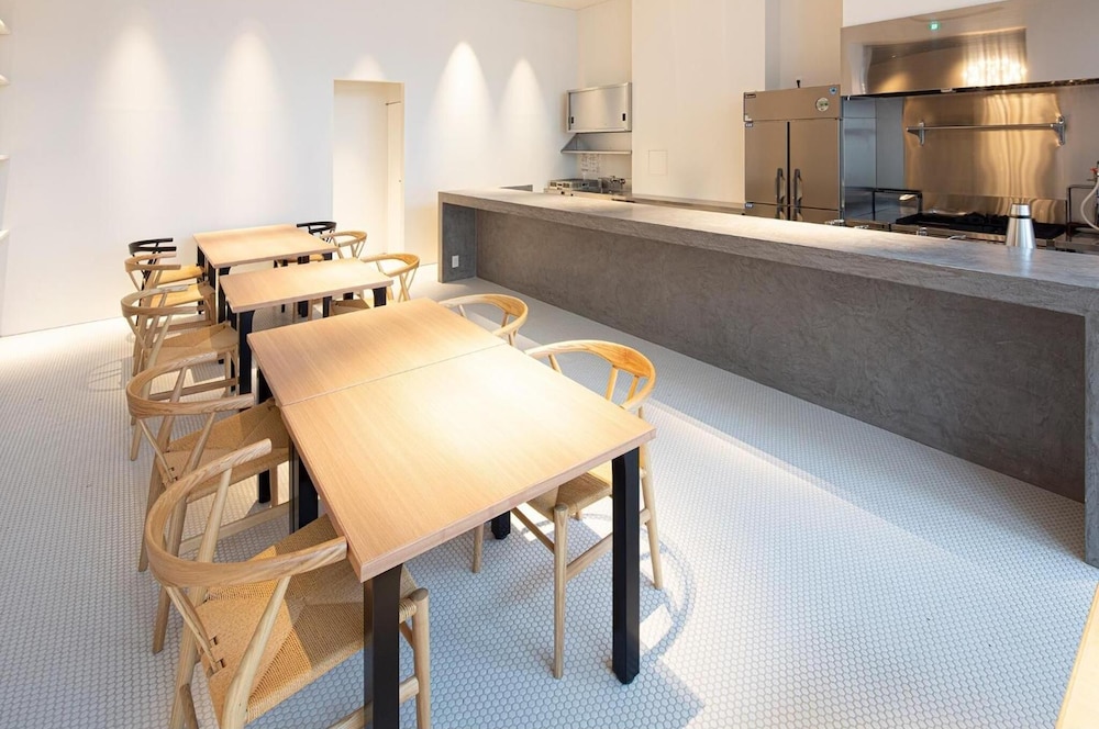 9 HOTEL HAKATA 福岡