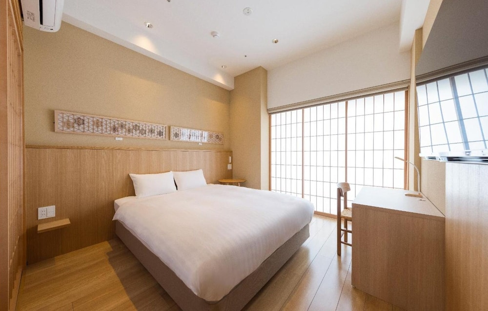 9 HOTEL HAKATA 福岡