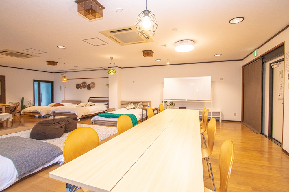 AMP FLAT OGOKUSOU 福岡