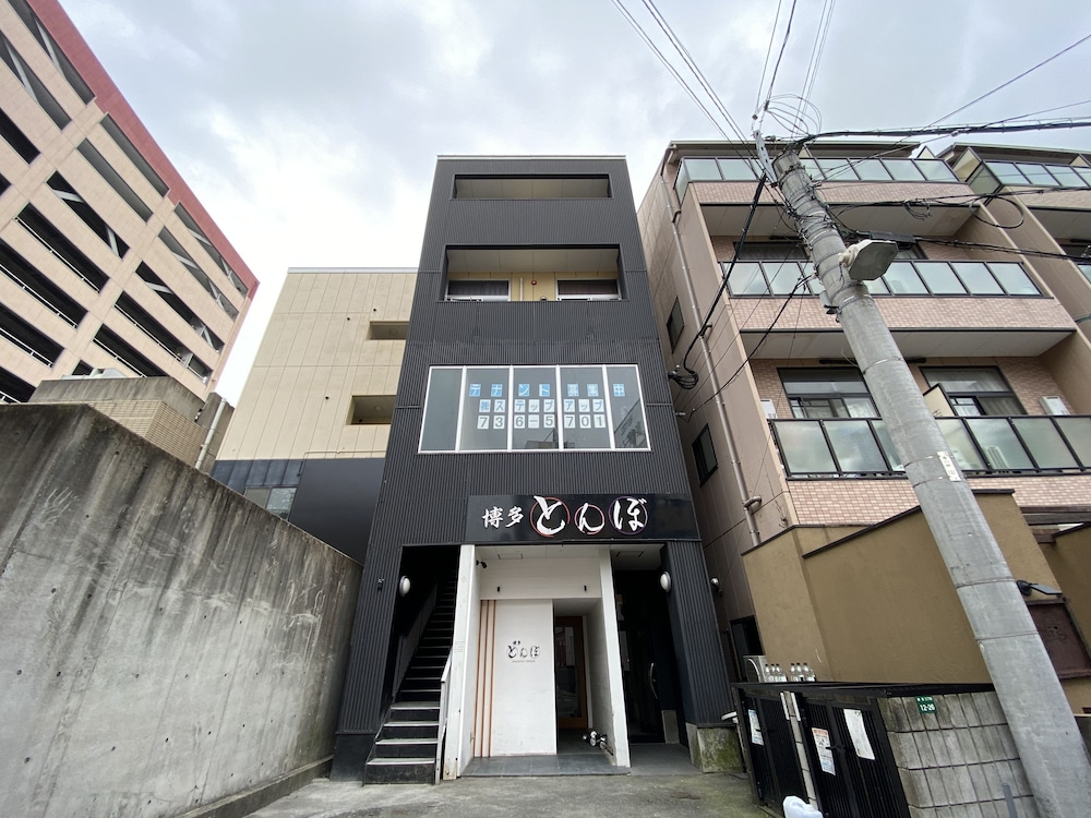 LOCAL NAKASU APARTMENT 福岡