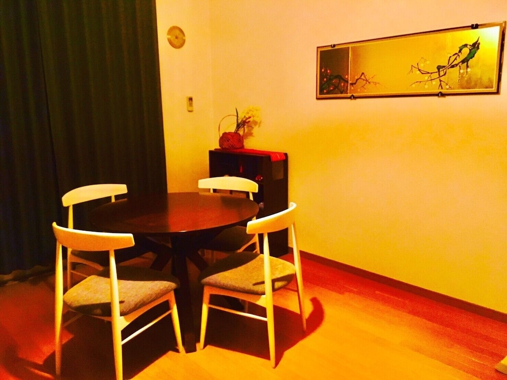 LOCAL NAKASU APARTMENT 福岡