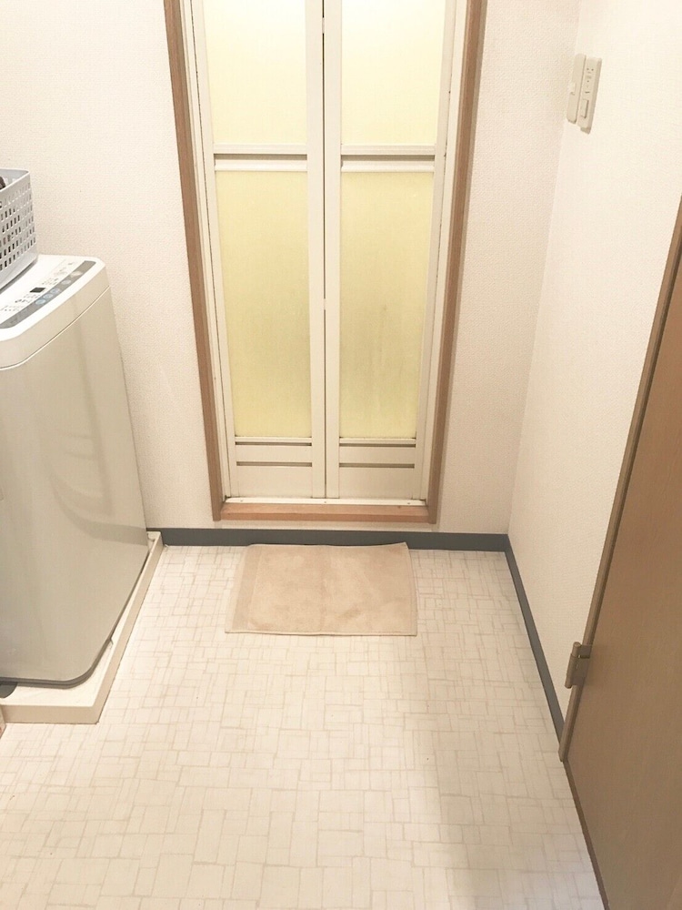 LOCAL NAKASU APARTMENT 福岡