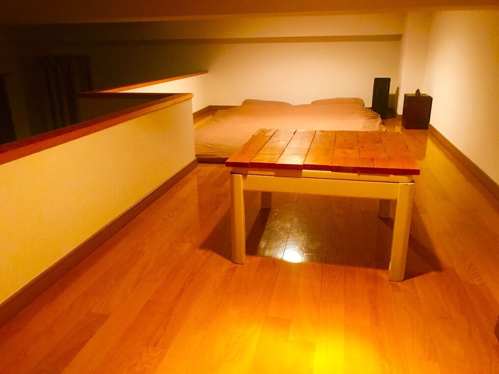 LOCAL NAKASU APARTMENT 福岡