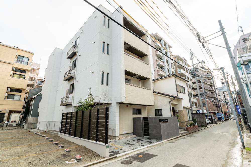 グランドベース春吉 福岡