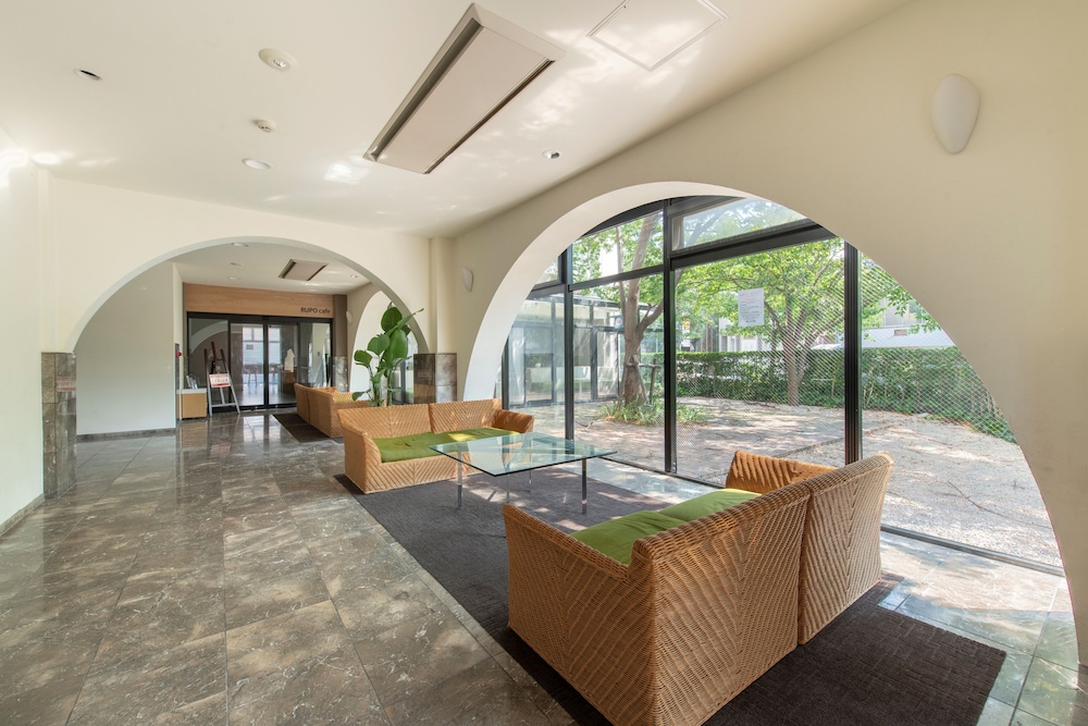 RUPO KENCHOGUCHI COZY HOTEL 福岡
