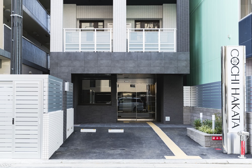 COCHI HAKATA 福岡