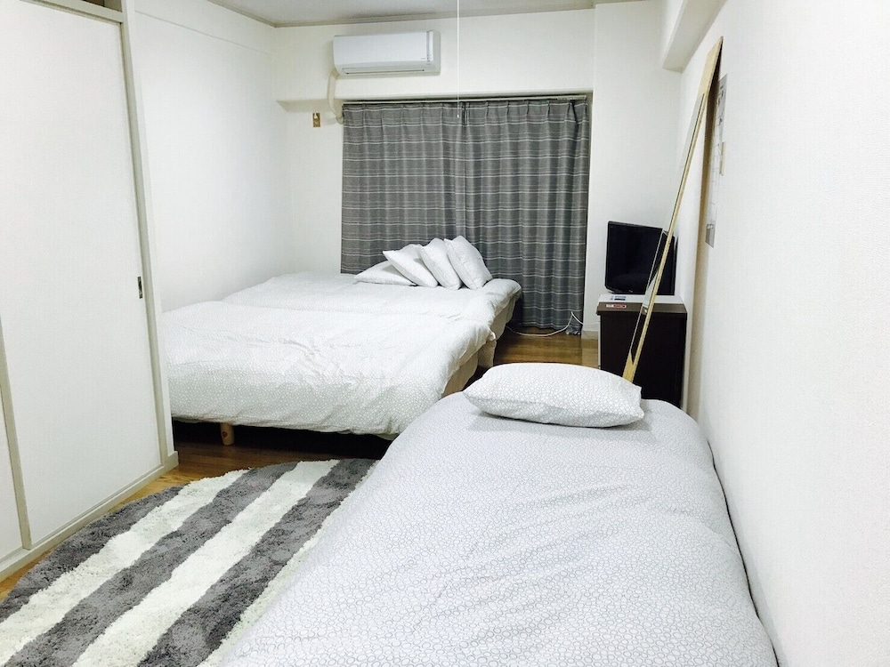 LOCAL GION APARTMENT 福岡