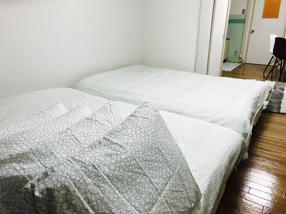 LOCAL GION APARTMENT 福岡