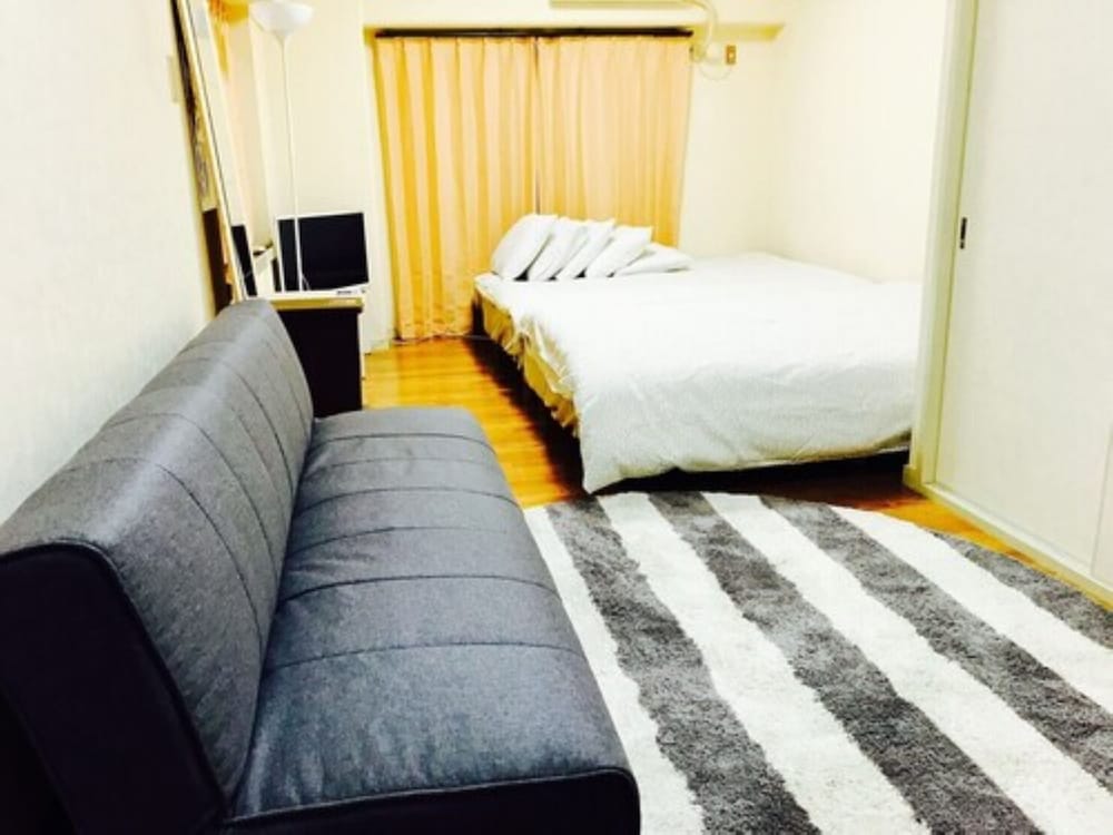 LOCAL GION APARTMENT 福岡