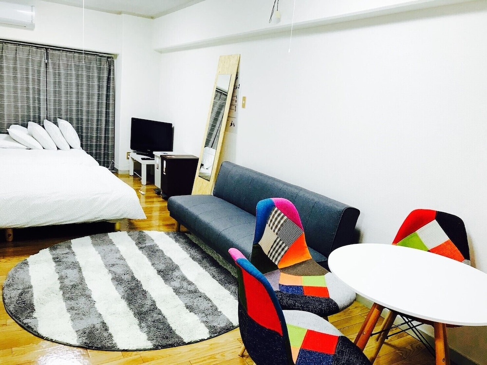 LOCAL GION APARTMENT 福岡