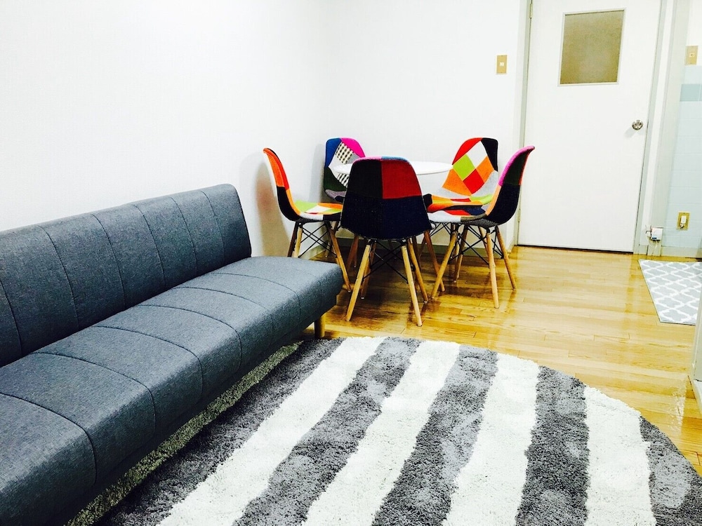 LOCAL GION APARTMENT 福岡