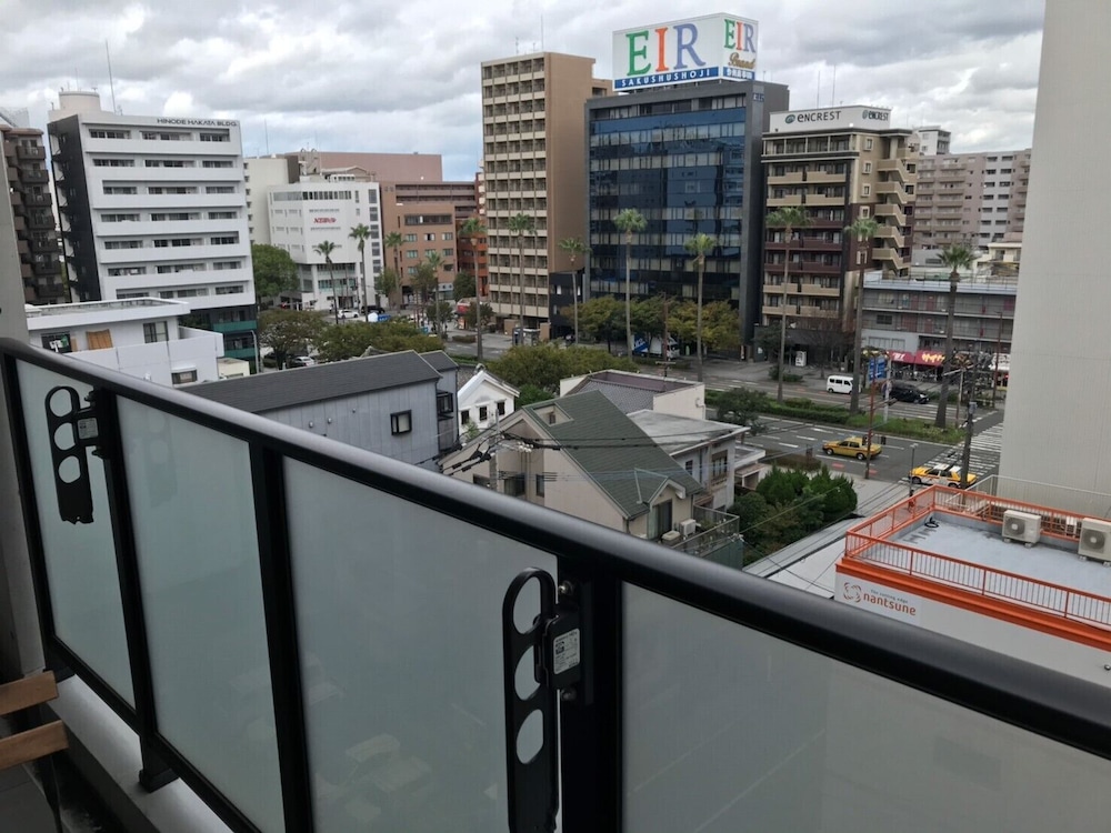 LOCAL HAKATA APARTMENT 福岡