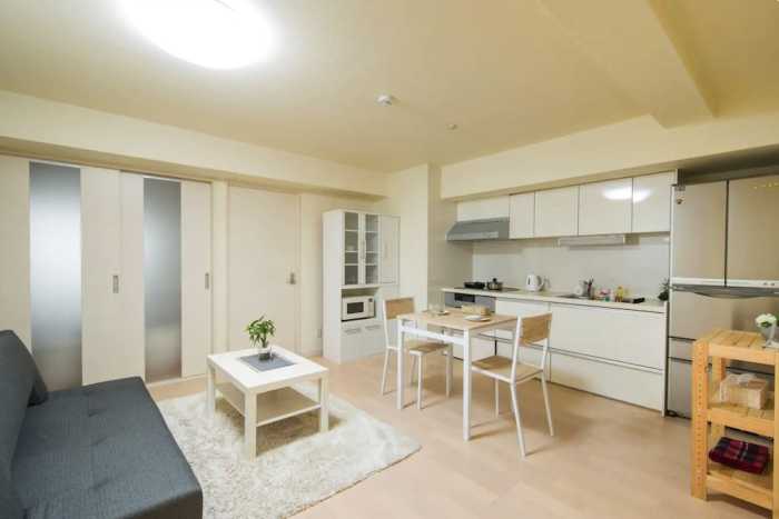 LUXURY HIDEOUT 福岡