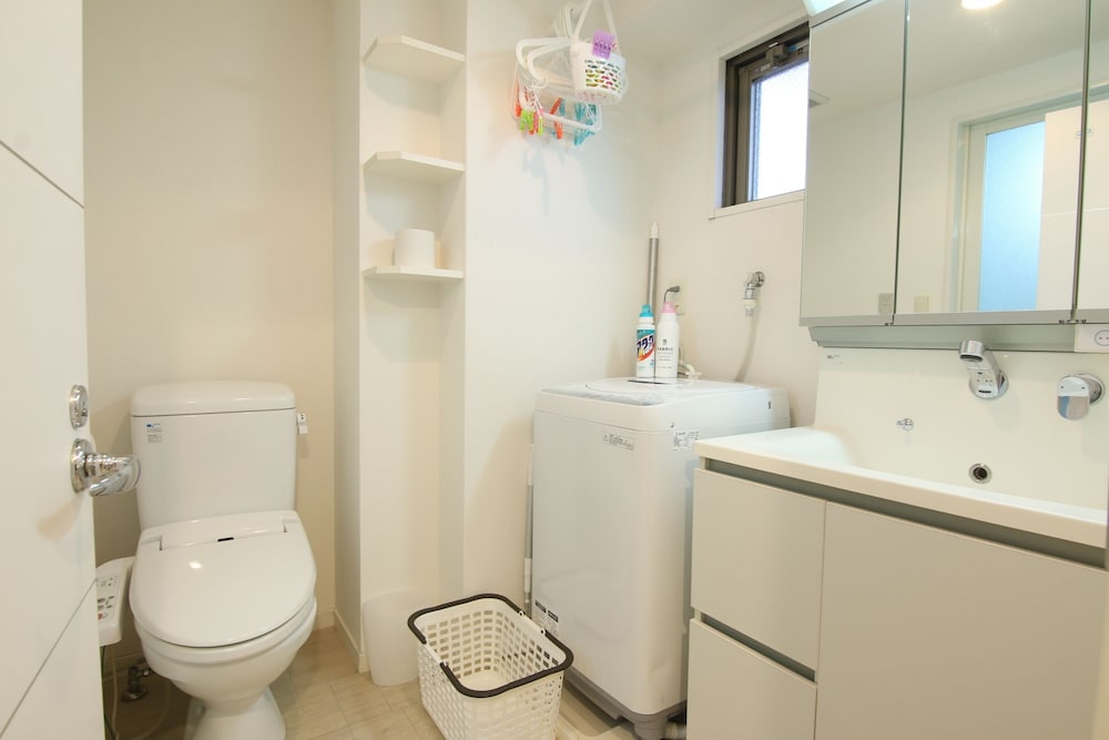 YAKUIN SOUTH INVEST 4 福岡