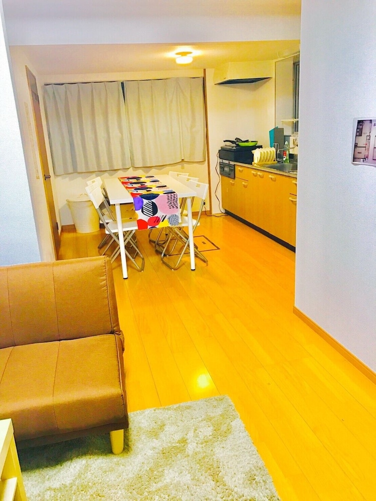 LOCAL TENJIN HOUSE 福岡