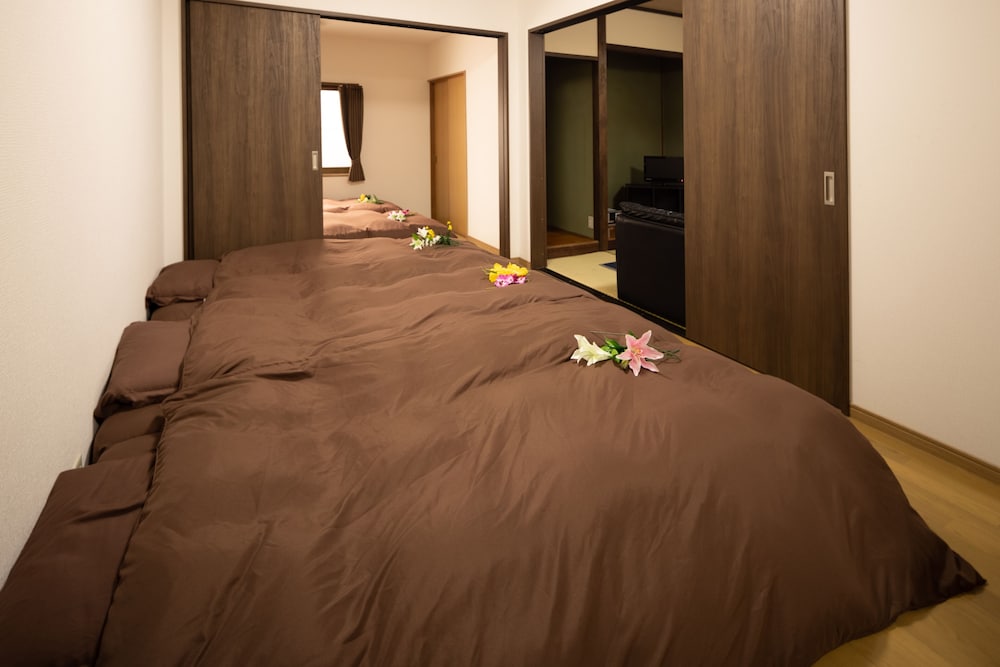 GUEST HOUSE SHINE BRIGHT 福岡