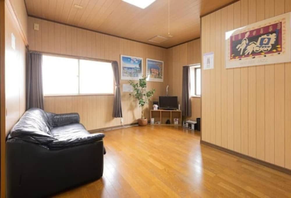 GUEST HOUSE SHINE BRIGHT 福岡